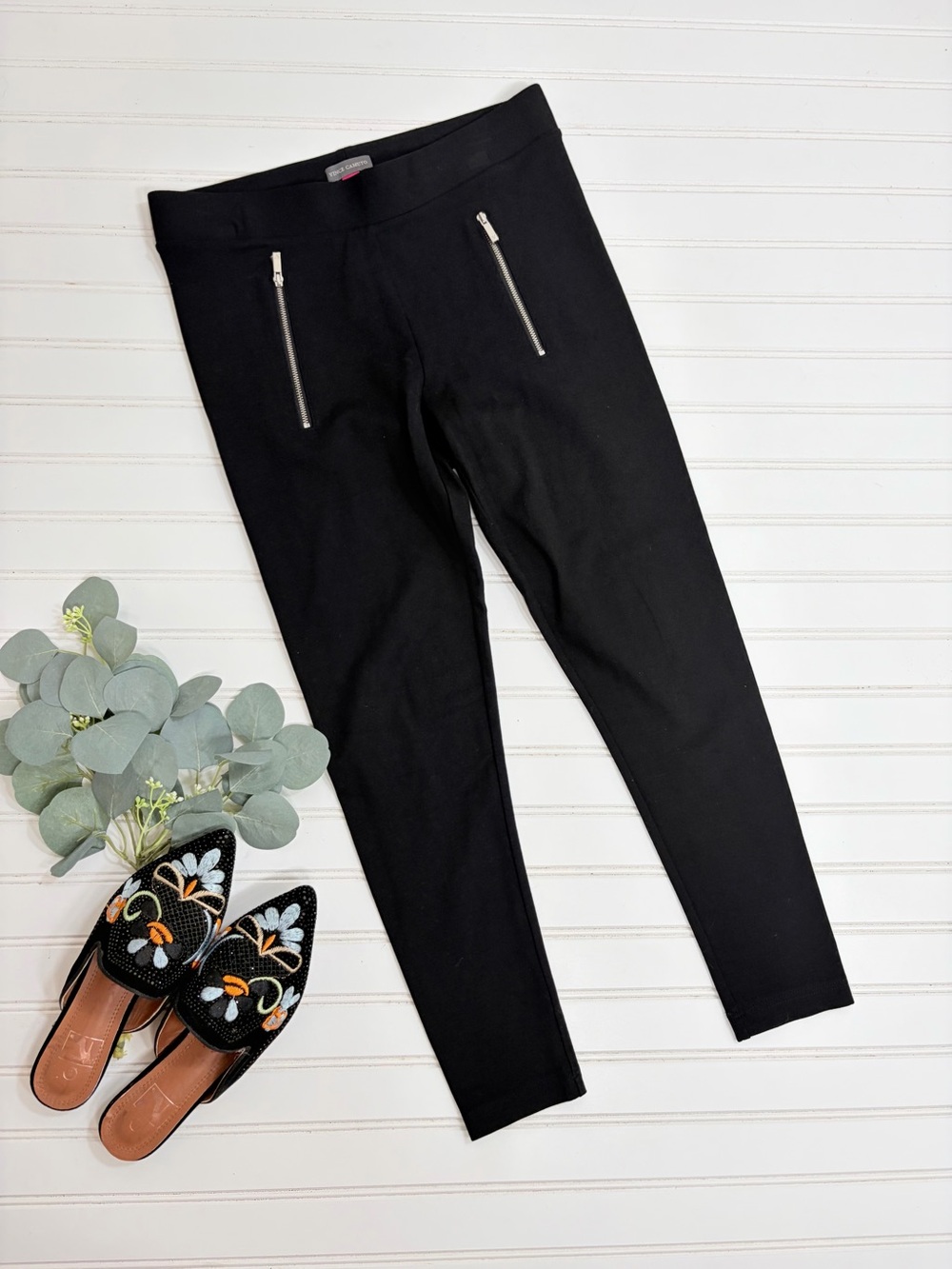 Vince Camuto Zipper Accent Leggings